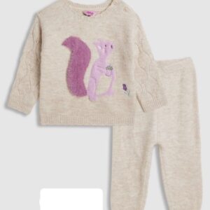 طقم صوف اطفال